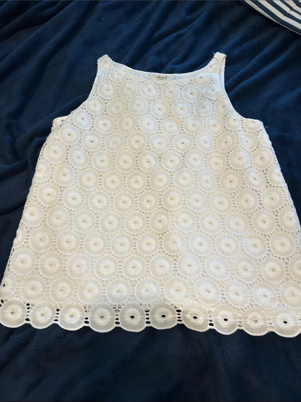 Liz Claiborne White Eyelet Sleeveless Blouse